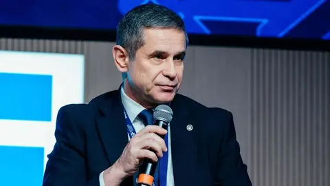 Міністр оборони Молдови відмовився говорити російською на брифінгу
