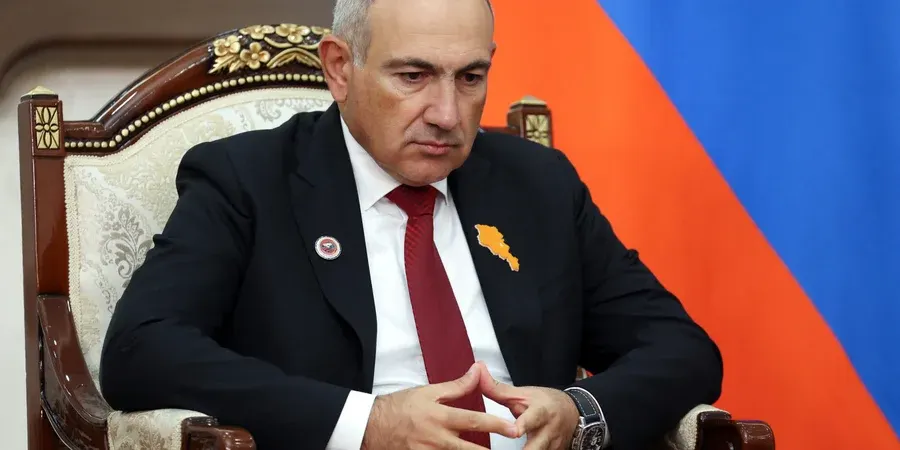 «Це був сигнал»: у Кремлі не зрозуміли, чому Пашинян говорив вірменською