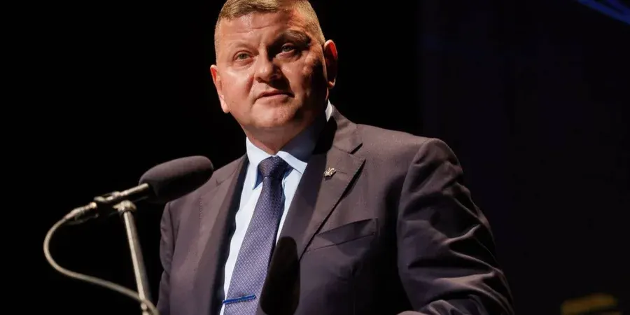 Залужний і Федоров лідирують у рейтингу довіри українців, Зеленський — четвертий
