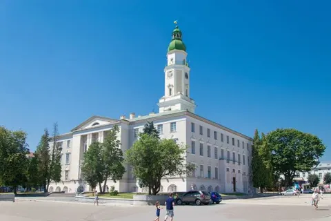У Дрогобичі заборонили російськомовний культурний продукт після сварки через музику