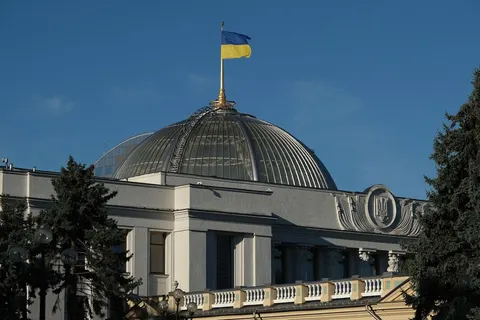 Голосування телефоном: Рада шукає спосіб працювати під час тривог