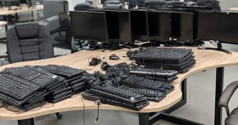 У Луцьку ліквідували шахрайський колцентр: 60 операторів видурювали гроші