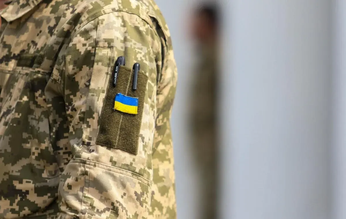 Грошей нема навіть на поточні зарплати військових — депутат