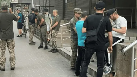 Реформа ТЦК: у "Слузі народу" розповіли, коли та яких змін слід очікув