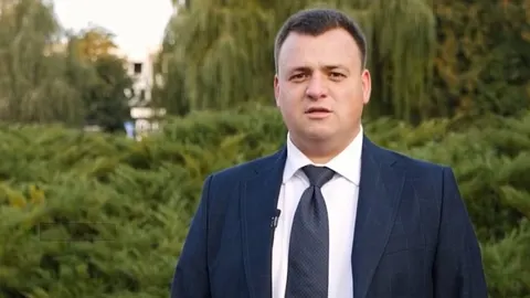 Депутат Хмельницької міськради Віталій Коліщак складає повноваження