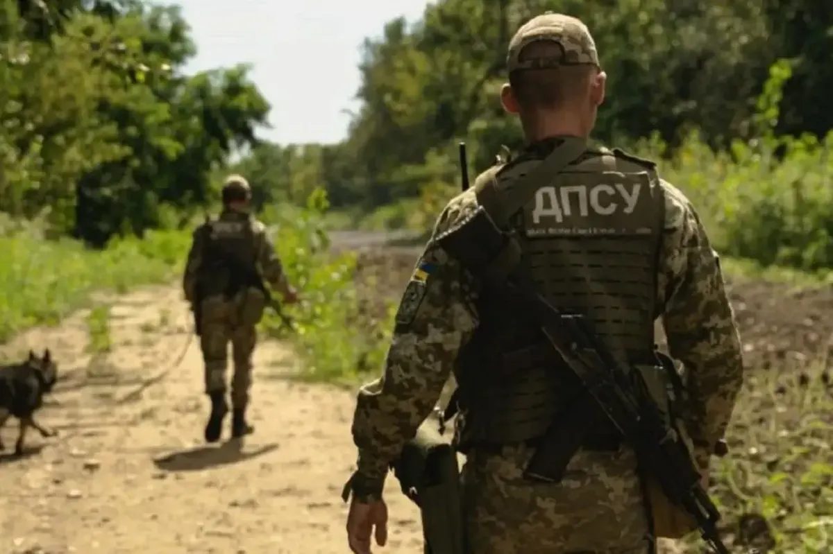 Кілометр уздовж кордону з РФ та Білоруссю — під особливим режимом