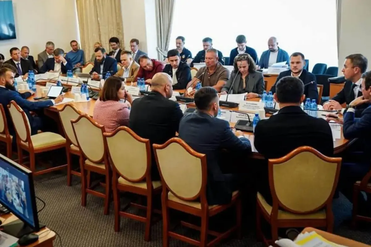 Корецький скликає НБУ та «Укрпошту» за стіл переговорів