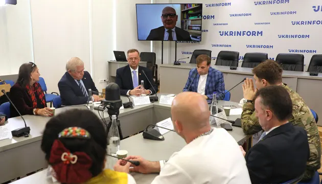 Кінах, Тігіпко і Толстоухов назвали головні виклики для України після війни