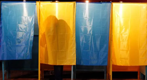 Вибори під час війни: хто і як може змінити Зеленського