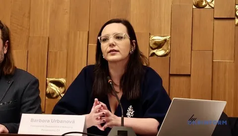 Віцеспікерка парламенту Чехії їде в Україну всупереч забороні керівництва