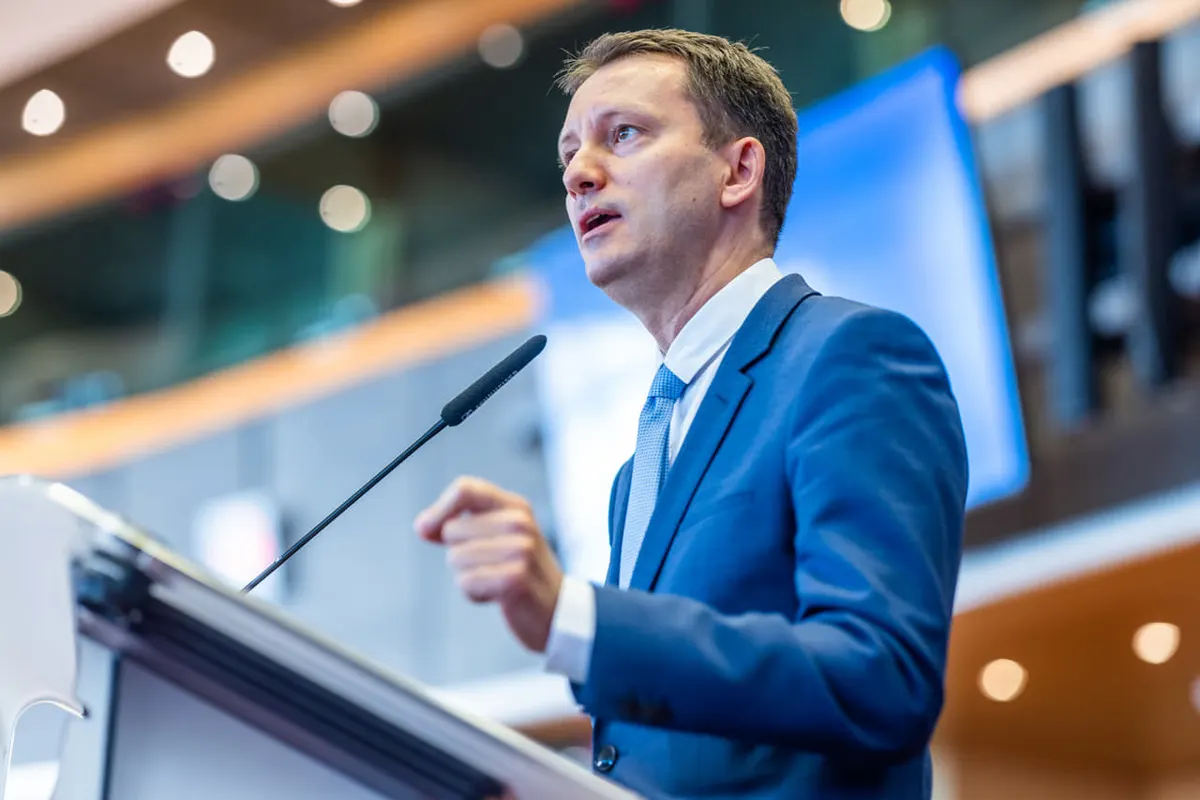 Мурешан спробує заручитися підтримкою соціал-демократів перед голосуванням за уряд