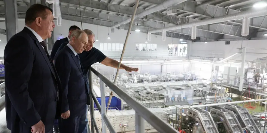 Візит Путіна на Курили: відповідь на нову оборонну стратегію Японії