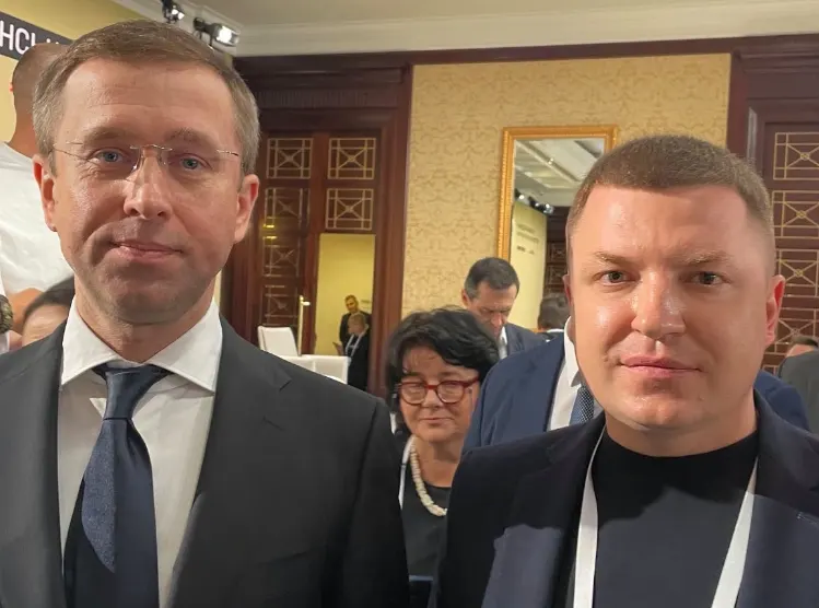 Волинський слід в уряді: Шкітер зустрівся з прем'єром на ветеранському форумі