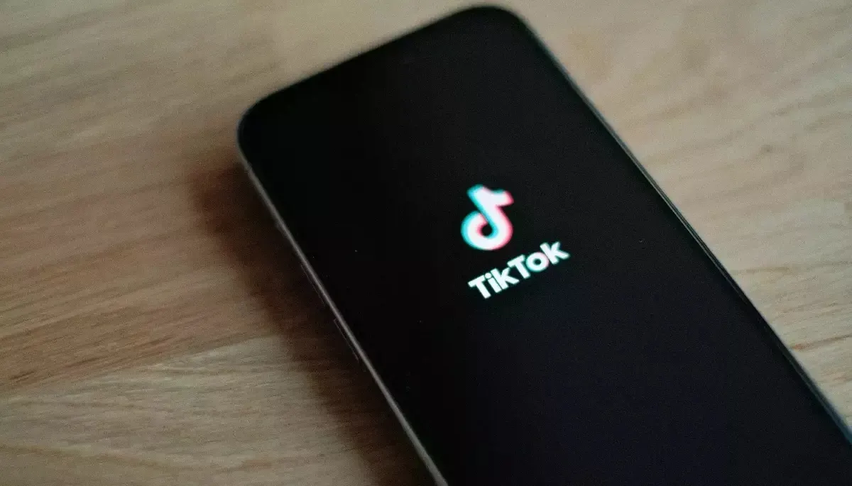 TikTok заплатить $400 млн штрафу через збір даних дітей