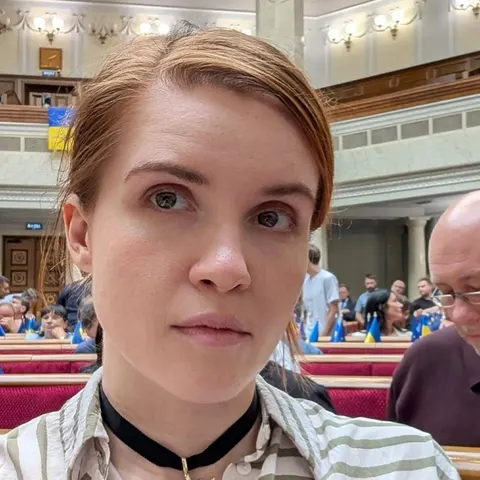 Безугла повернулась у "Слугу народу": у мережі вибухнули мемами