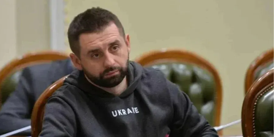 Слуга народу готова голосувати за Хмару і Сибігу: деталі