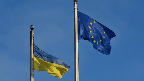 122 євродепутати просять розблокувати російські активи для України
