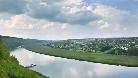 Україна пообіцяла Молдові допомогу через обміління Дністра