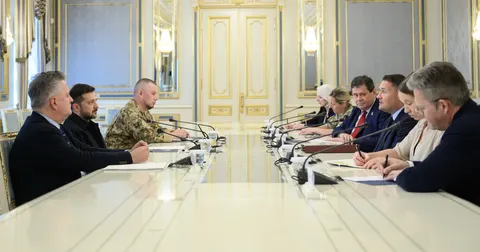 Залужного не запросили на зустріч із британським міністром: в ОПУ кажуть, що він