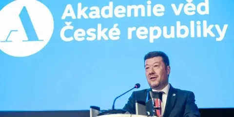 Окамура хоче скасувати допомогу українцям: назвав суми виплат