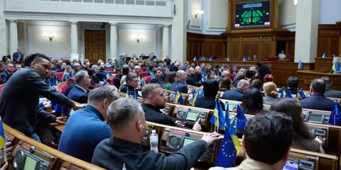 Потураєв: без ухвалення законів для фіндопомоги держава почне сипатись