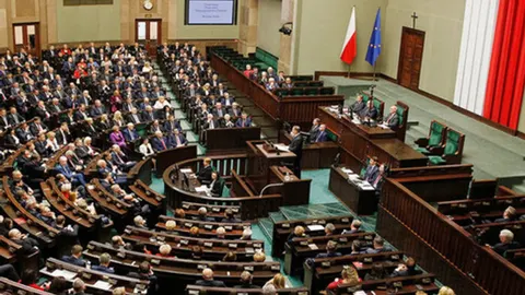 21 польський політик хоче провести Марш незалежності у Львові